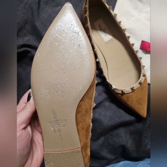 Valentino Women's Tan Studded Flats - Picture 4 of 12